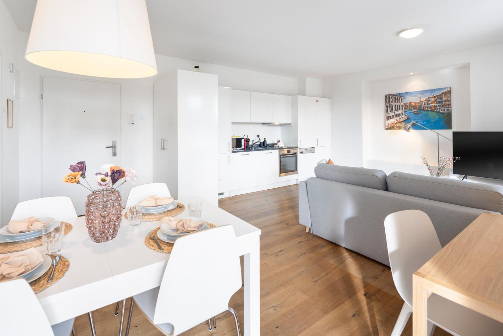 Stayy The River - Contactless Check-In Zurich Exterior photo