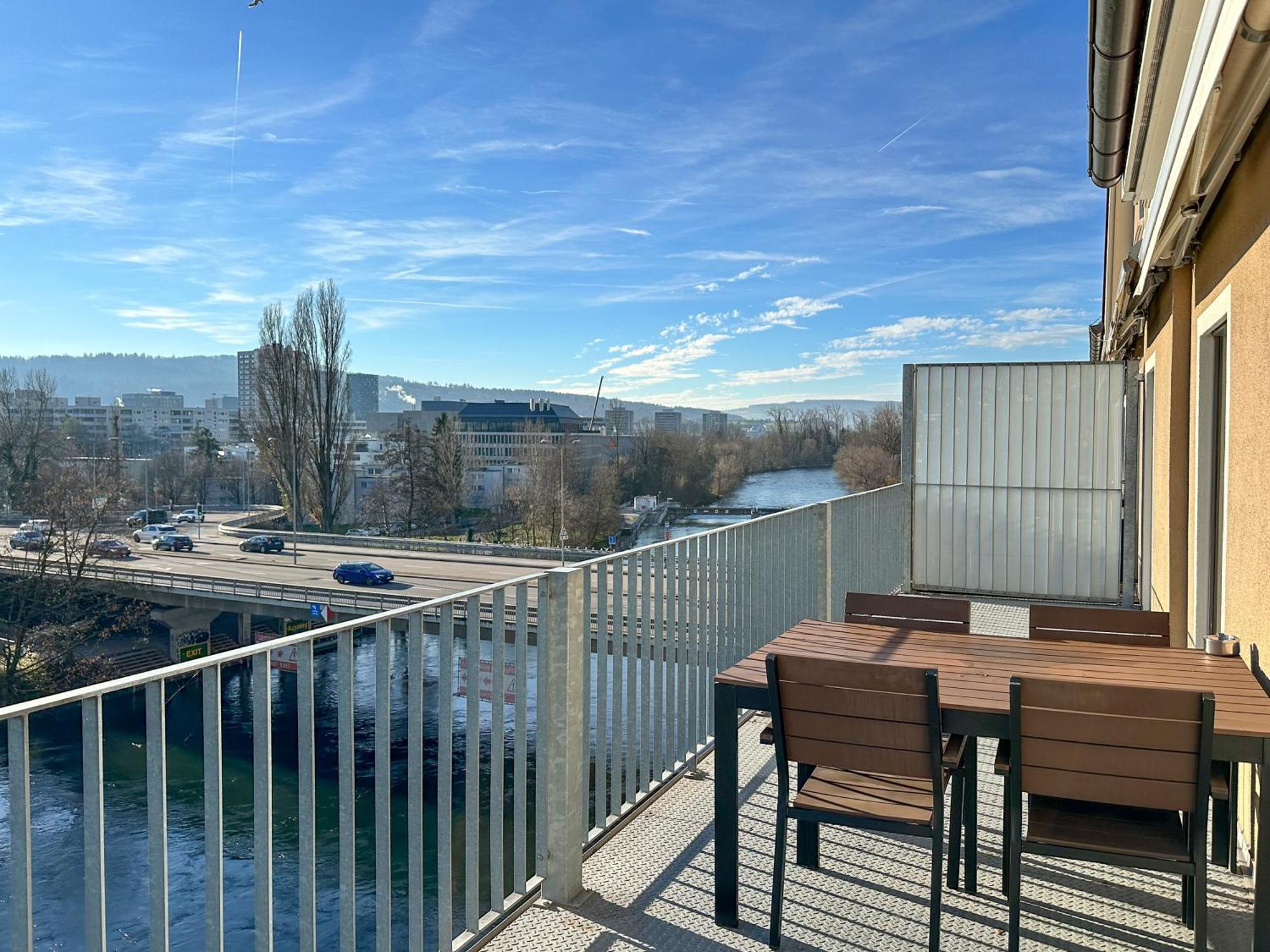 Stayy The River - Contactless Check-In Zurich Exterior photo